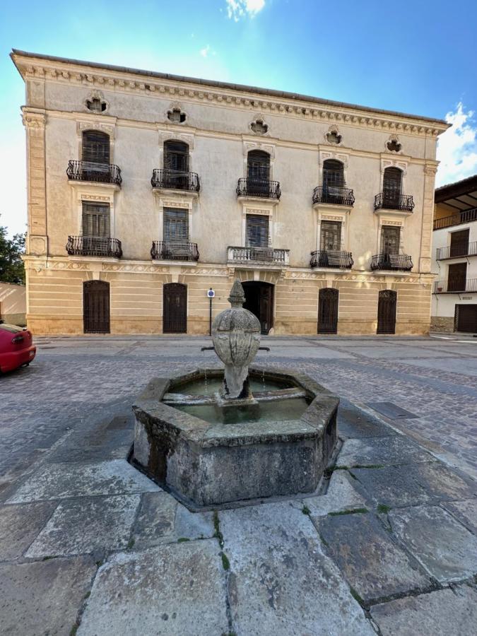 Hotel De La Villa Rubielos De Mora Exterior photo